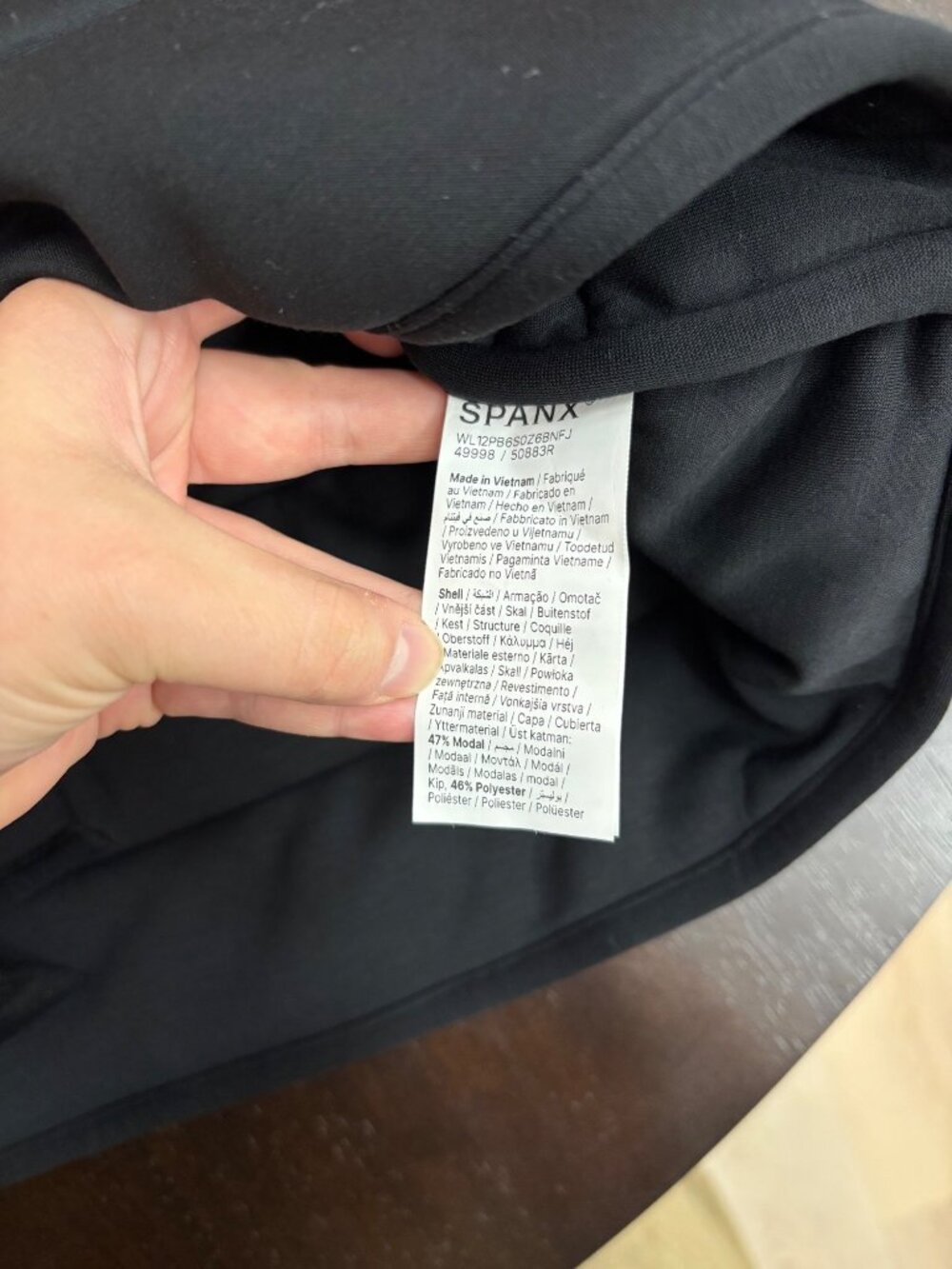 NEW Spanx Air Essentials Puffssentials Coat Very Black Belted Insulated Small - Picture 6 of 8